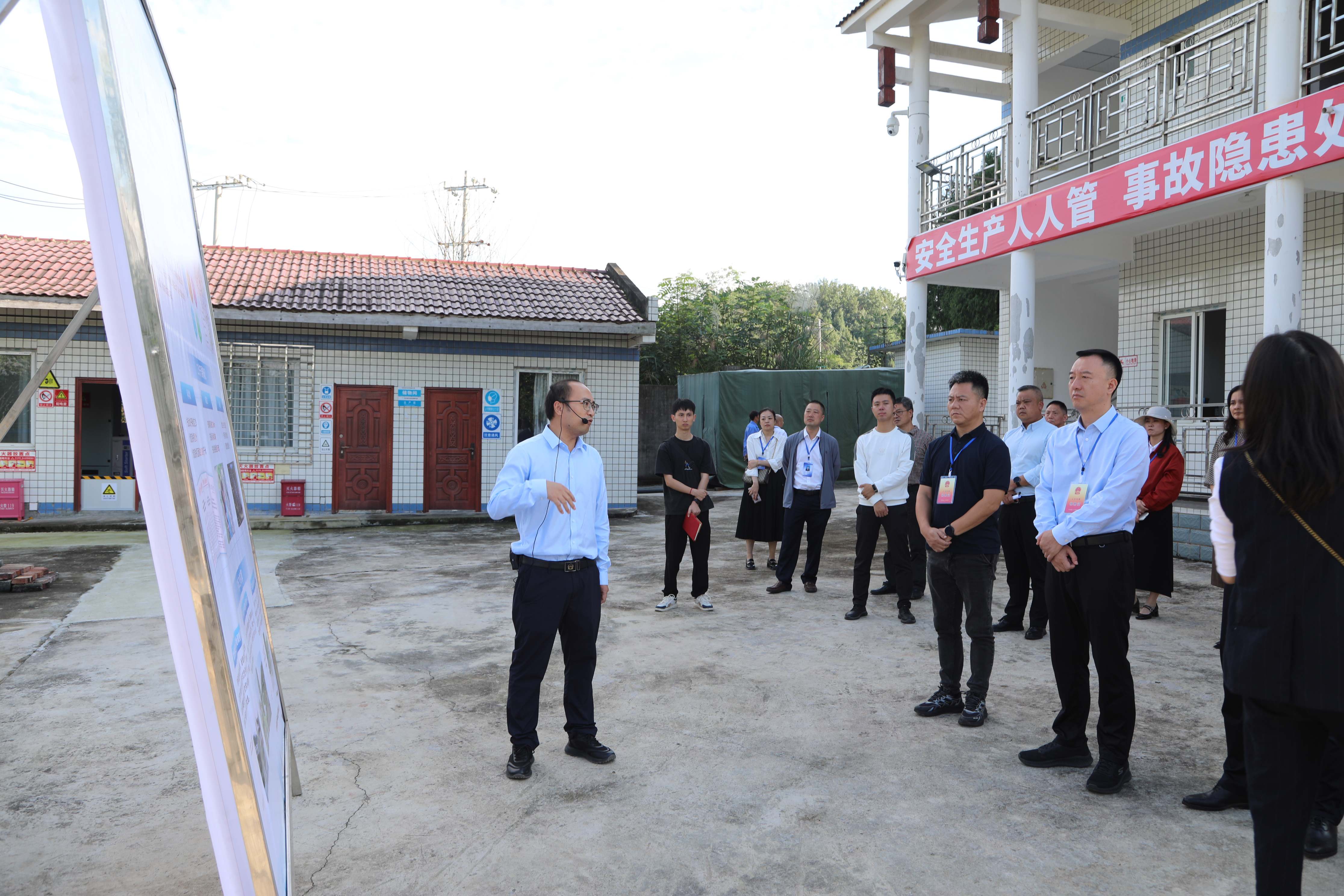 乐至县人大常委会主任会议专题视察县城饮用水保障工作情况