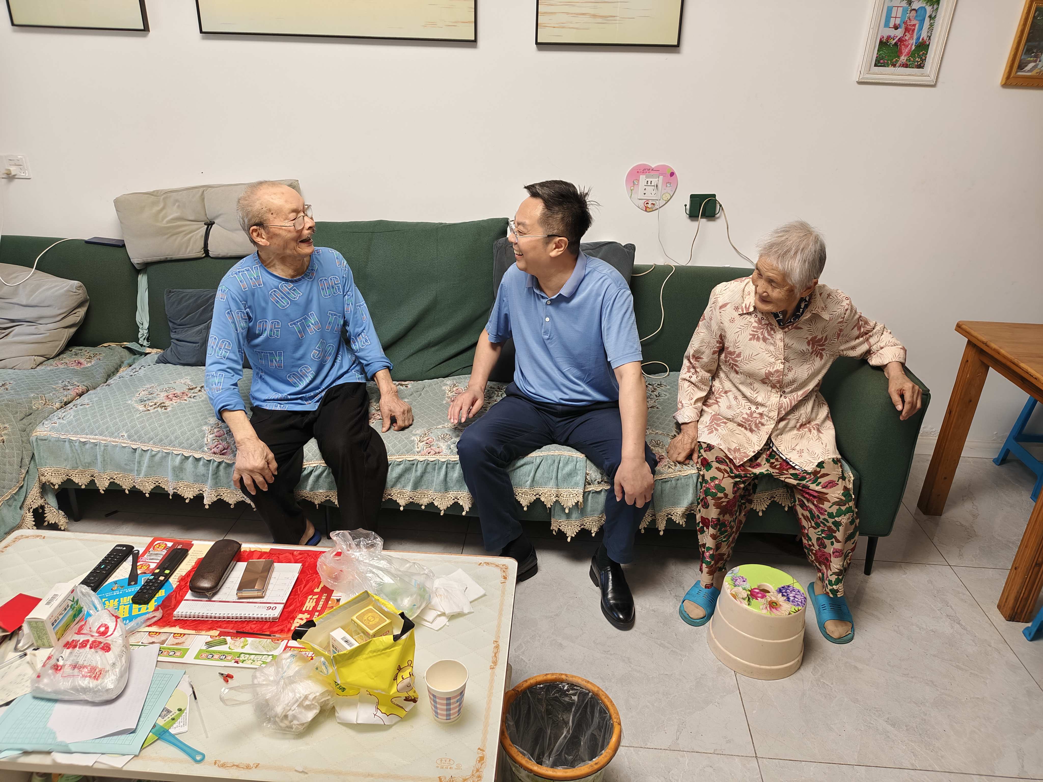 县人大常委会党组成员、副主任王鑫到龙门镇开展...